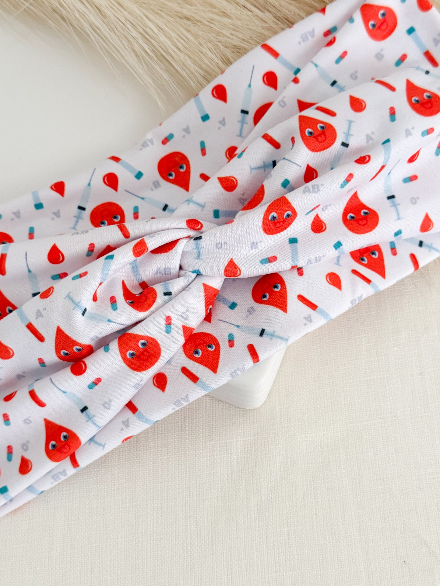 White phlebotomy headband