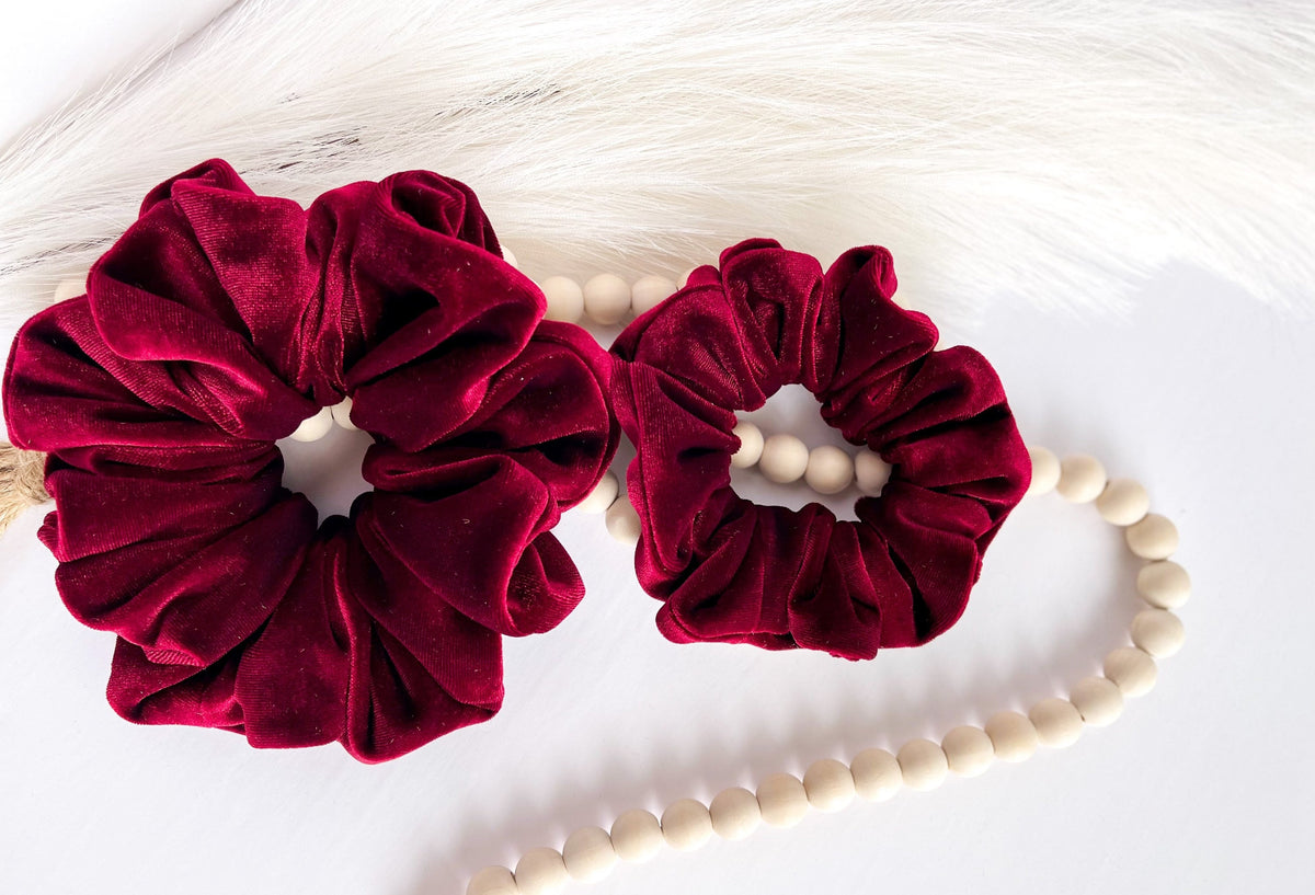 Oversized Velvet Scrunchie – Soft Luxury Hair Tie & Wrist Accessory