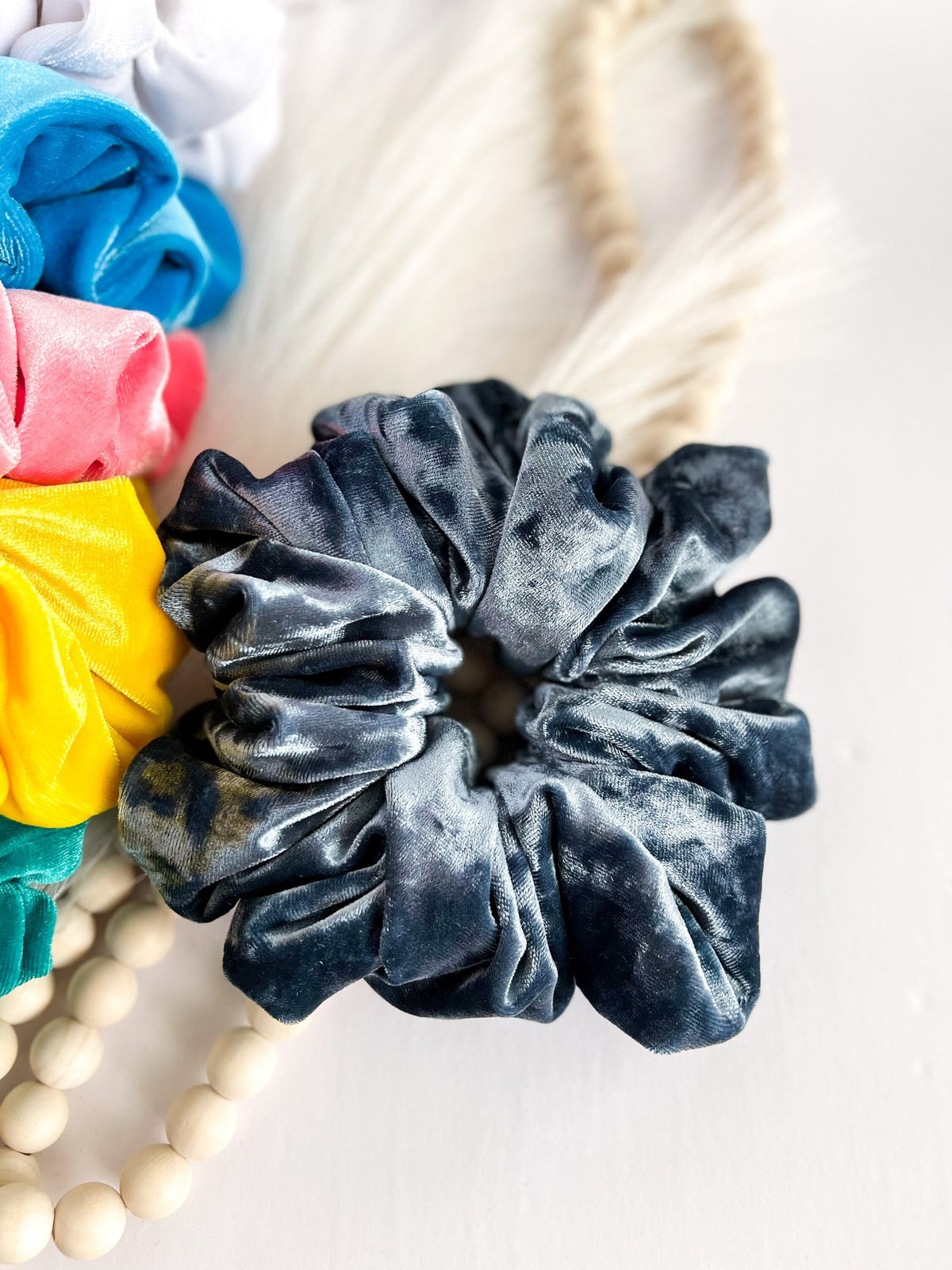 Oversized Velvet Scrunchie – Soft Luxury Hair Accessory for Women