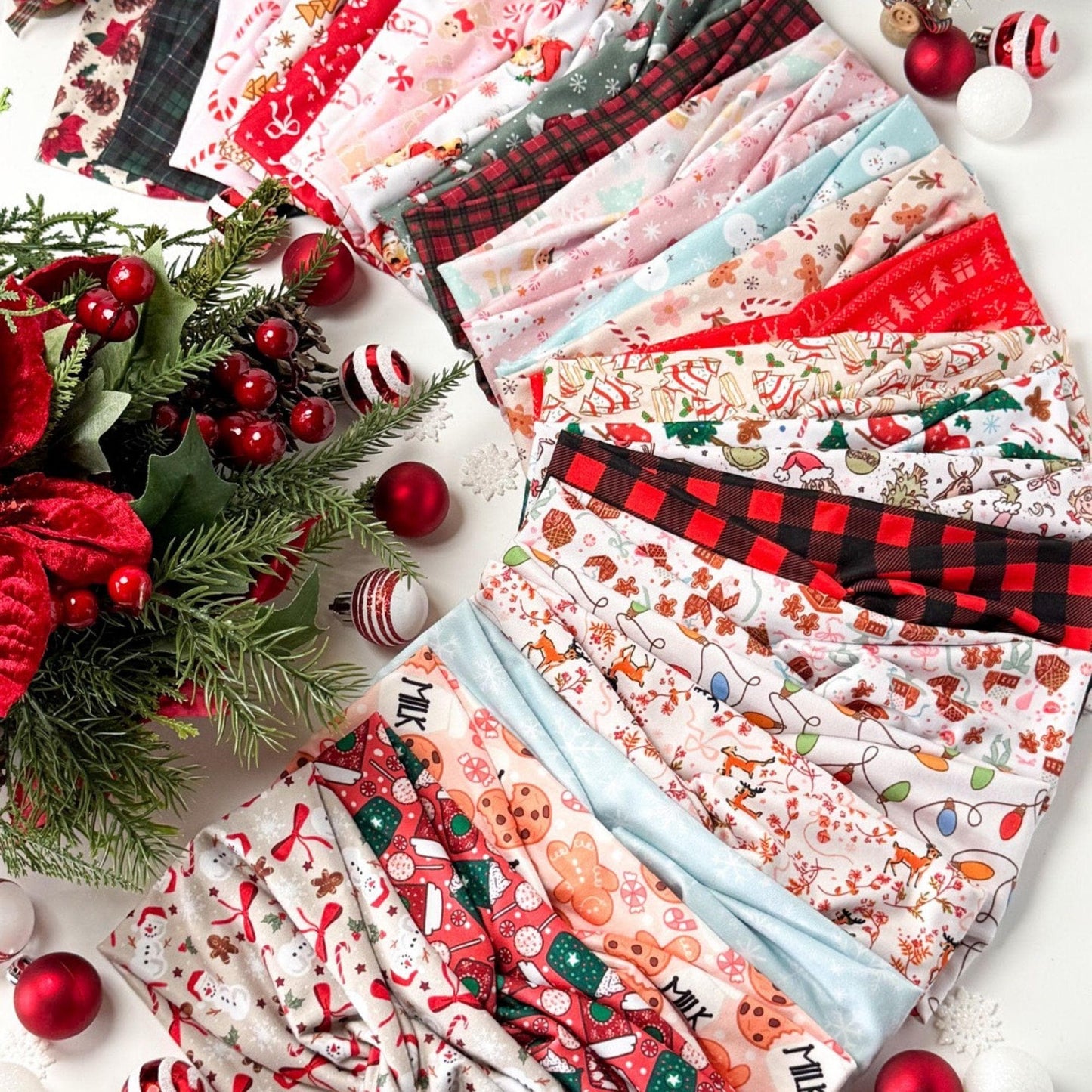 Christmas Twist Headband: Festive Holiday Print, Nurse Headband