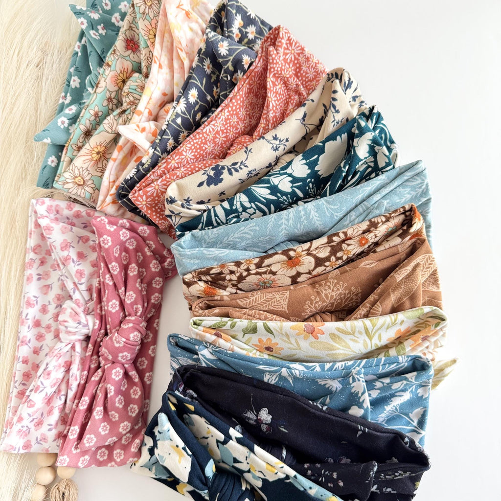 Floral print adjustable tie headband for women – handmade by Headband Studio