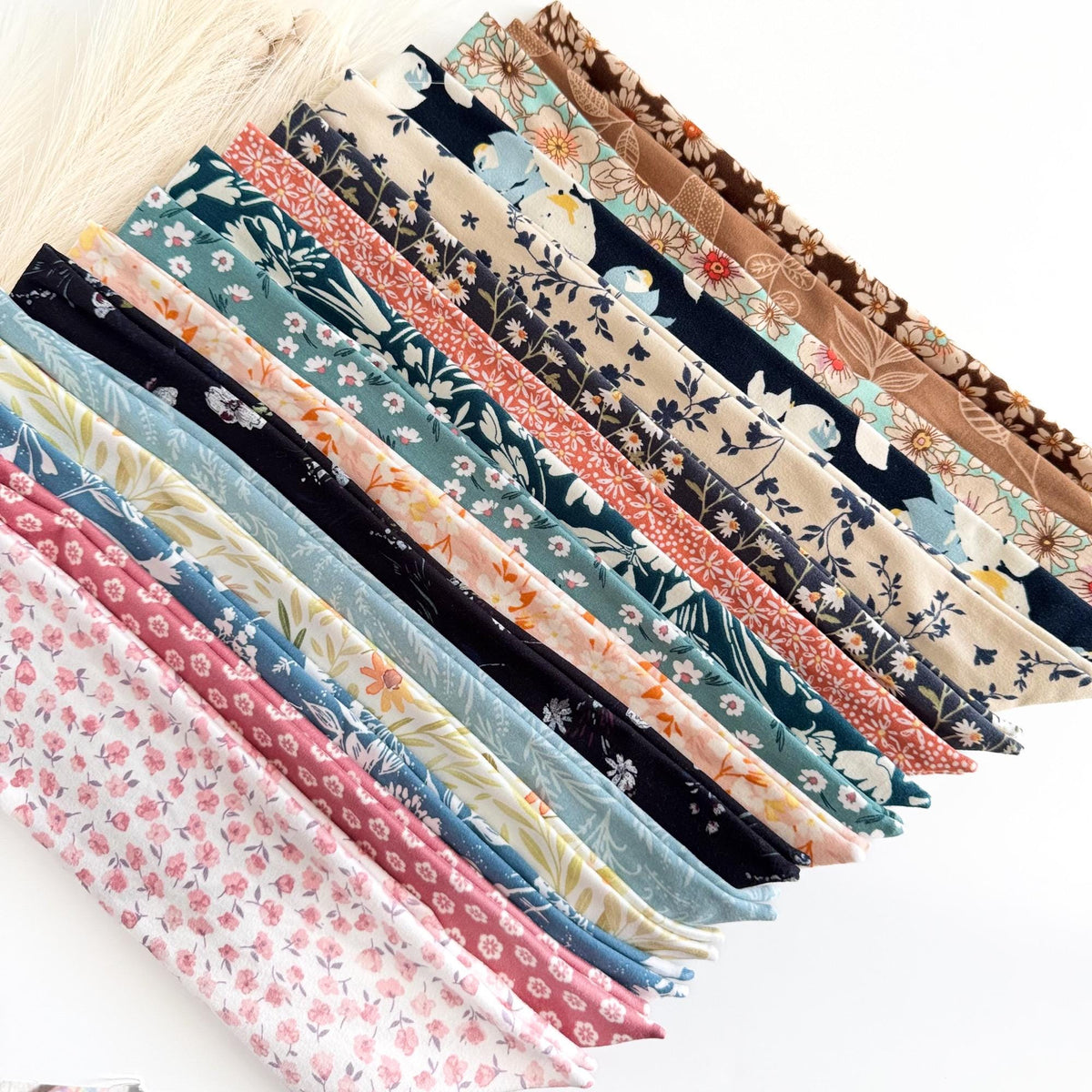 Floral Adjustable Tie Headbands for Women – Handmade Soft Stretch Hair Accessories