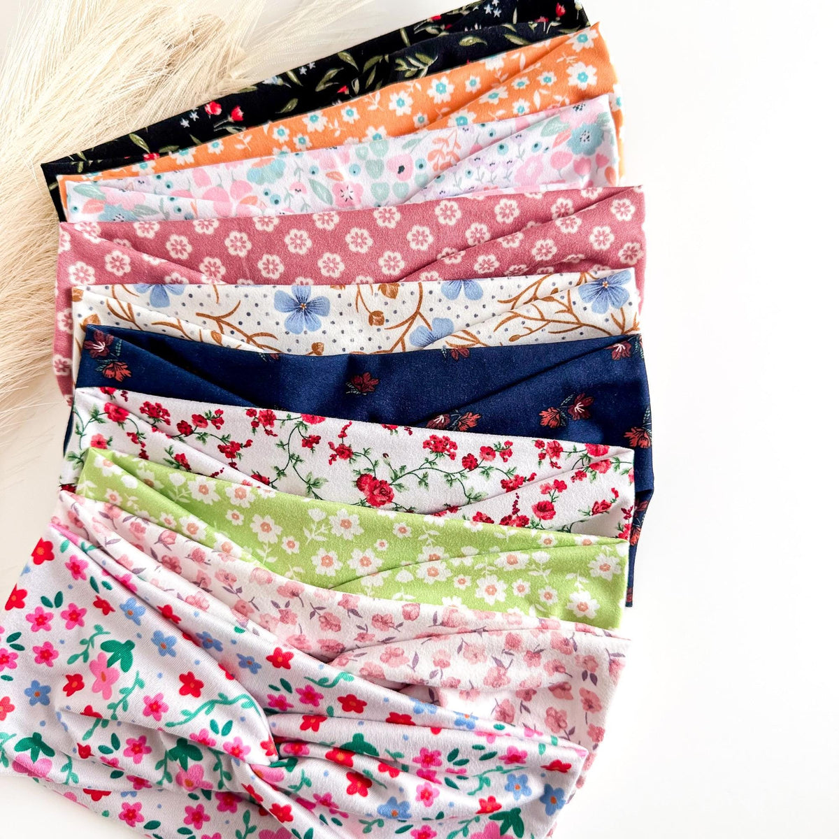 Floral cottagecore-style twist headband for women – handmade by Headband Studio