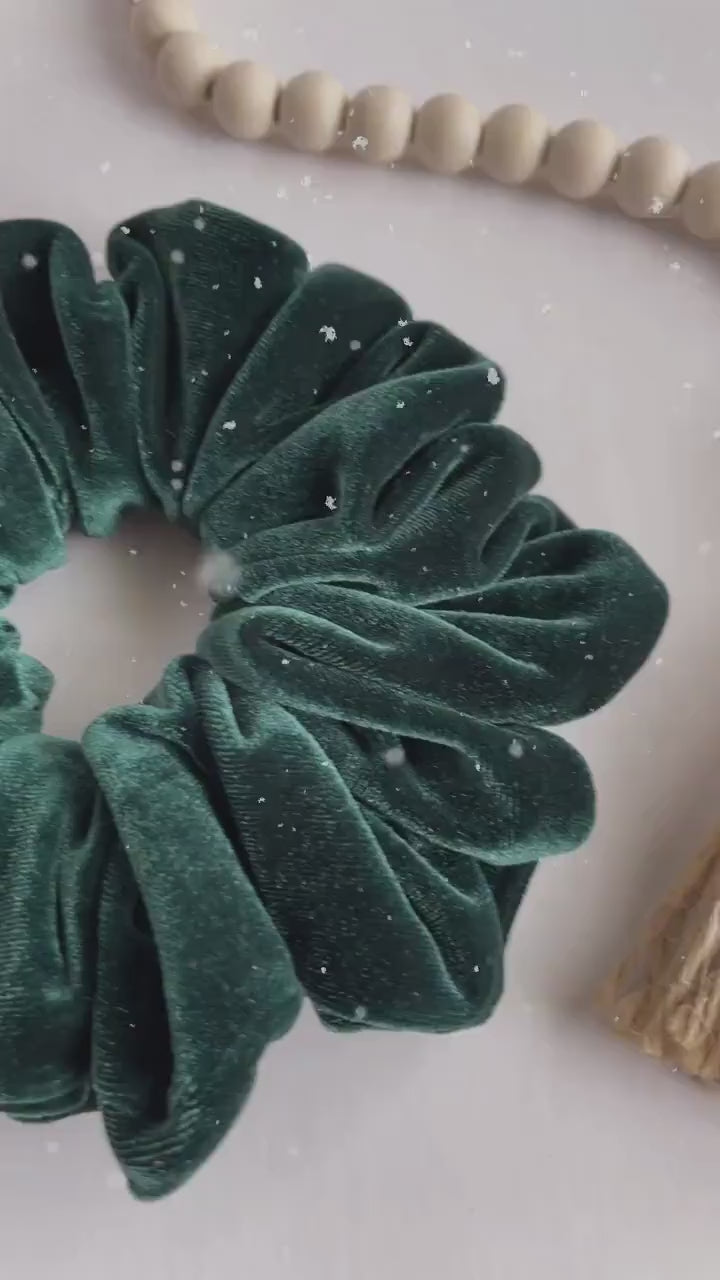 Oversized Velvet Scrunchie – Soft Luxury Hair Tie & Wrist Accessory